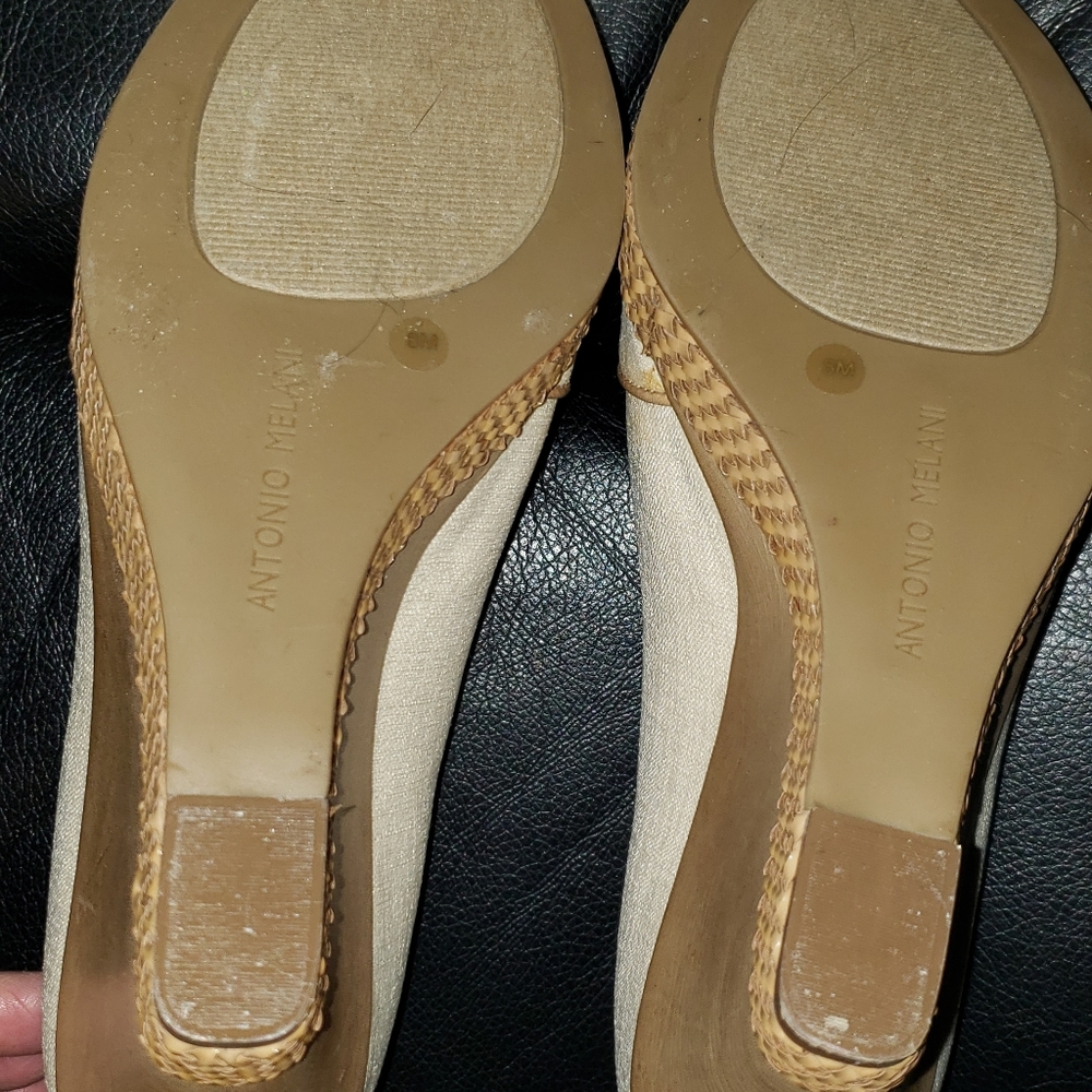 Shoes - Picture 6 of 7